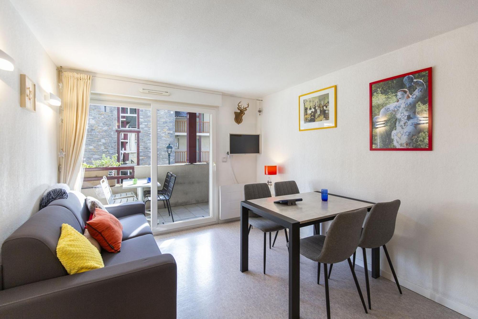 Appt 4 Pers Tout Equipe, Hypercentre Village, Fibre, Garage, Linge Fourni Saint-Lary-Soulan Exterior foto